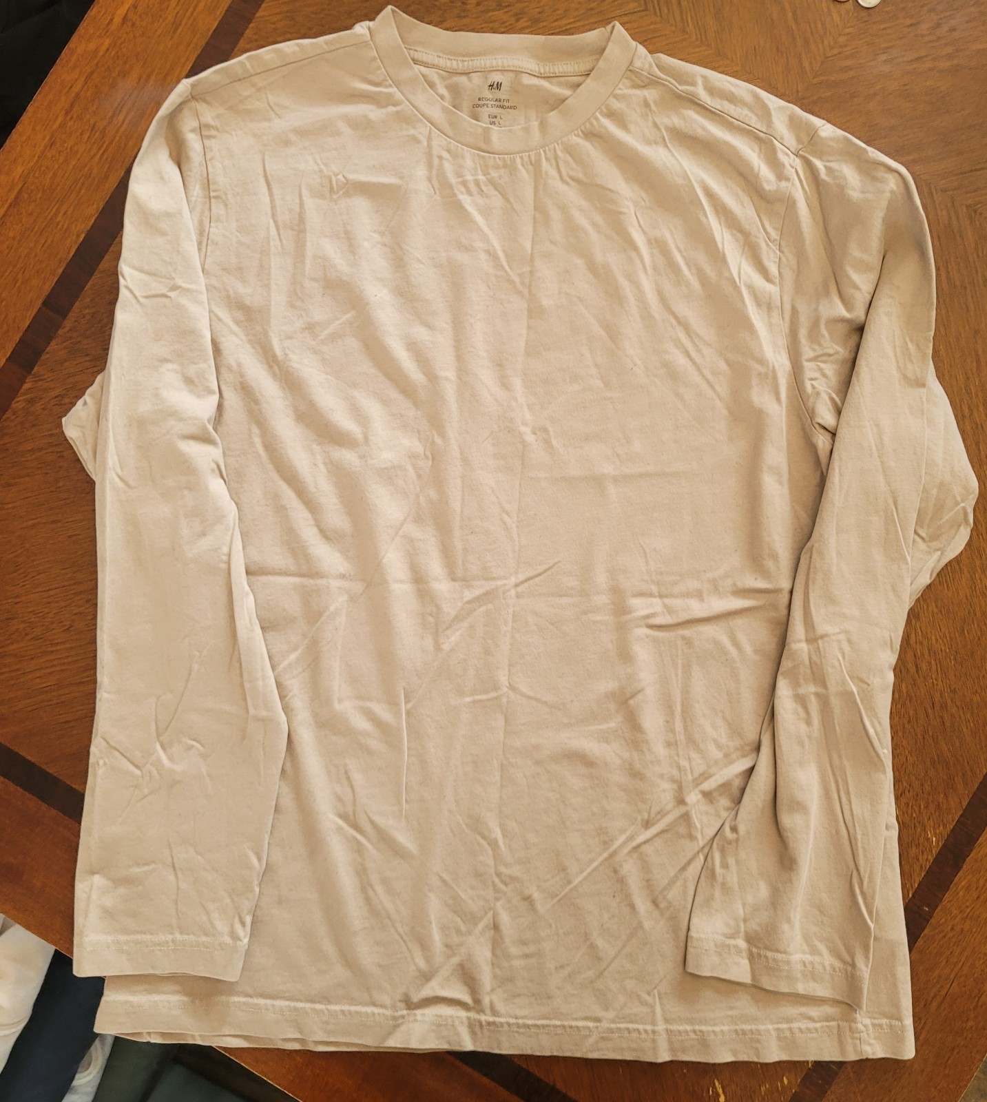 H&M Solid Beige Regular Fit Basic Long Sleeve Shi… - image 1