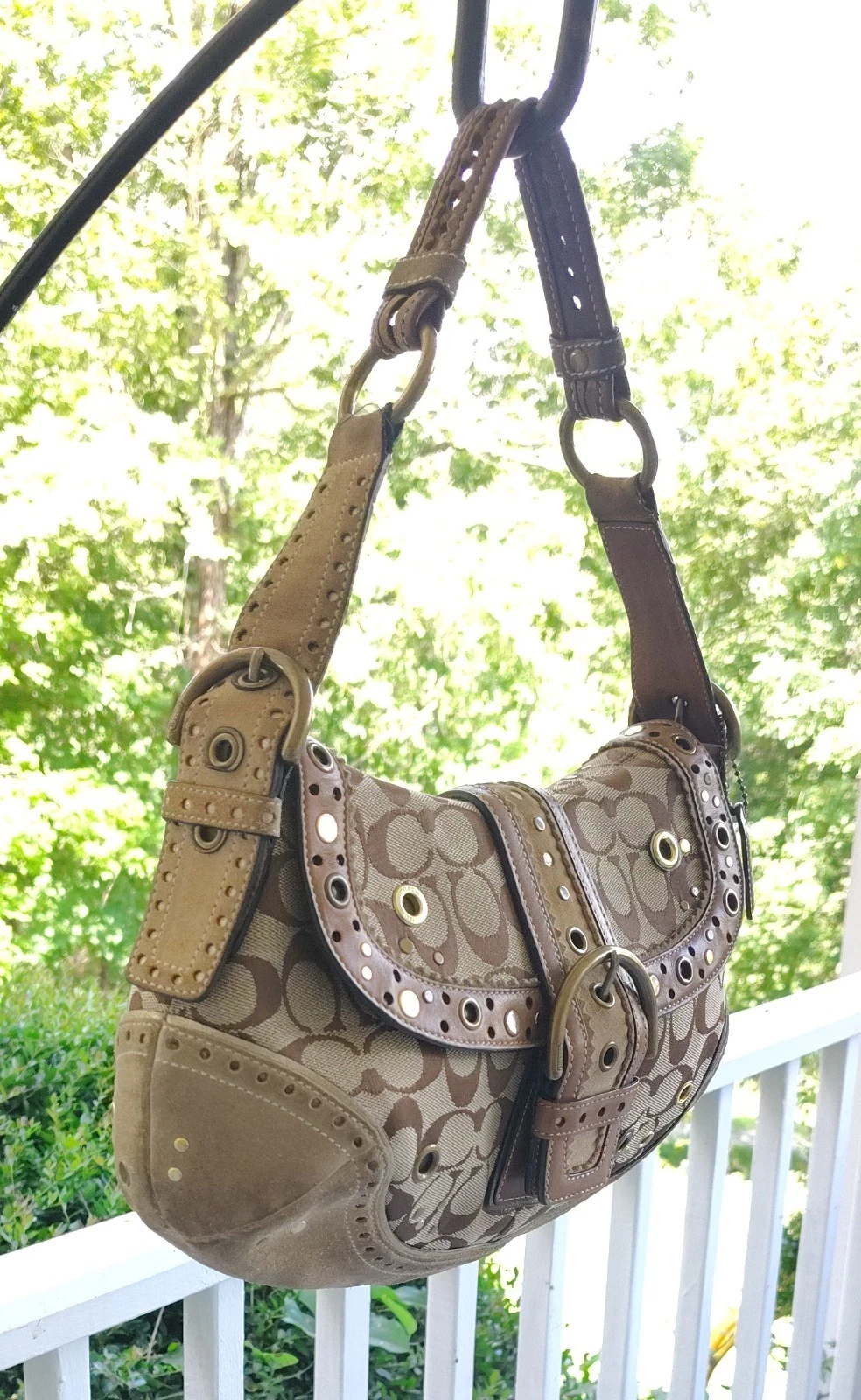 Borsa a tracolla Coach MEDIUM 9451 vintage Y2K Soho beige firma C tela rivetto