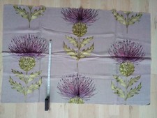 Stoffrest Leinengemisch lila bestickt Distel England