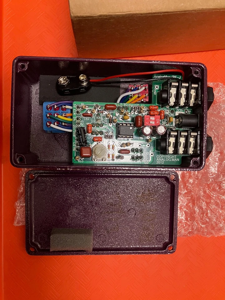 Analogman Prince of Tone Overdrive Pedal POT Original - MINT 2013 - Image 4 of 4