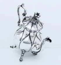 1880 REED & BARTON AESTHETIC MORNING GLORY  WHIMSICAL LEGGED TEAPOT 1780-5