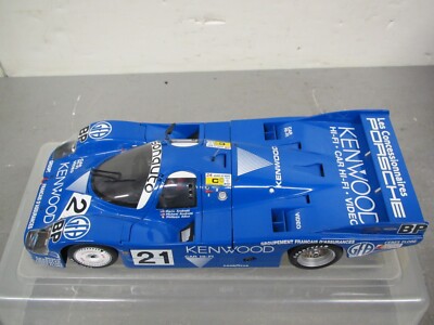 MINICHAMPS KENWOOD レーシングカー 1:18 MINICHAMPS 1:18 scale 1983 Porsche956 Kenwood #21 Mario