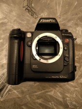 Fuji Finepix S2 (Nikon F fit lenses)