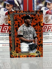 2025 Topps Update Series Jeremiah Estrada US263 Holiday Parallel Black Cat /10