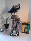 Vintage Porzellan Harlekin Puppe; irisierend silber & schwarz; Kopfverband; XLG; neuwertig