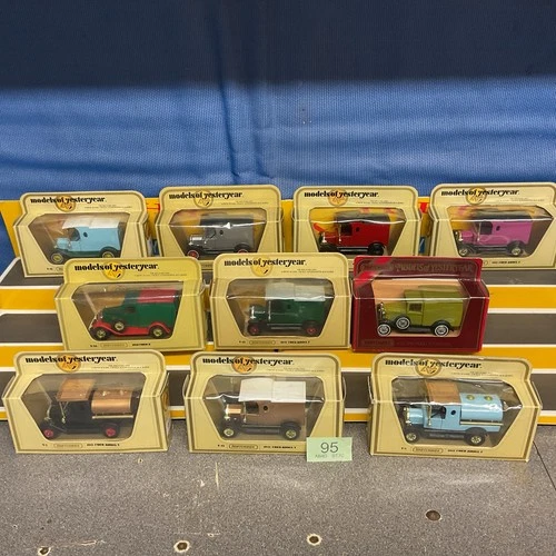 Matchbox Models Of yesteryear. (job Lot 95) 10 x Ford model vans, Lesney moy