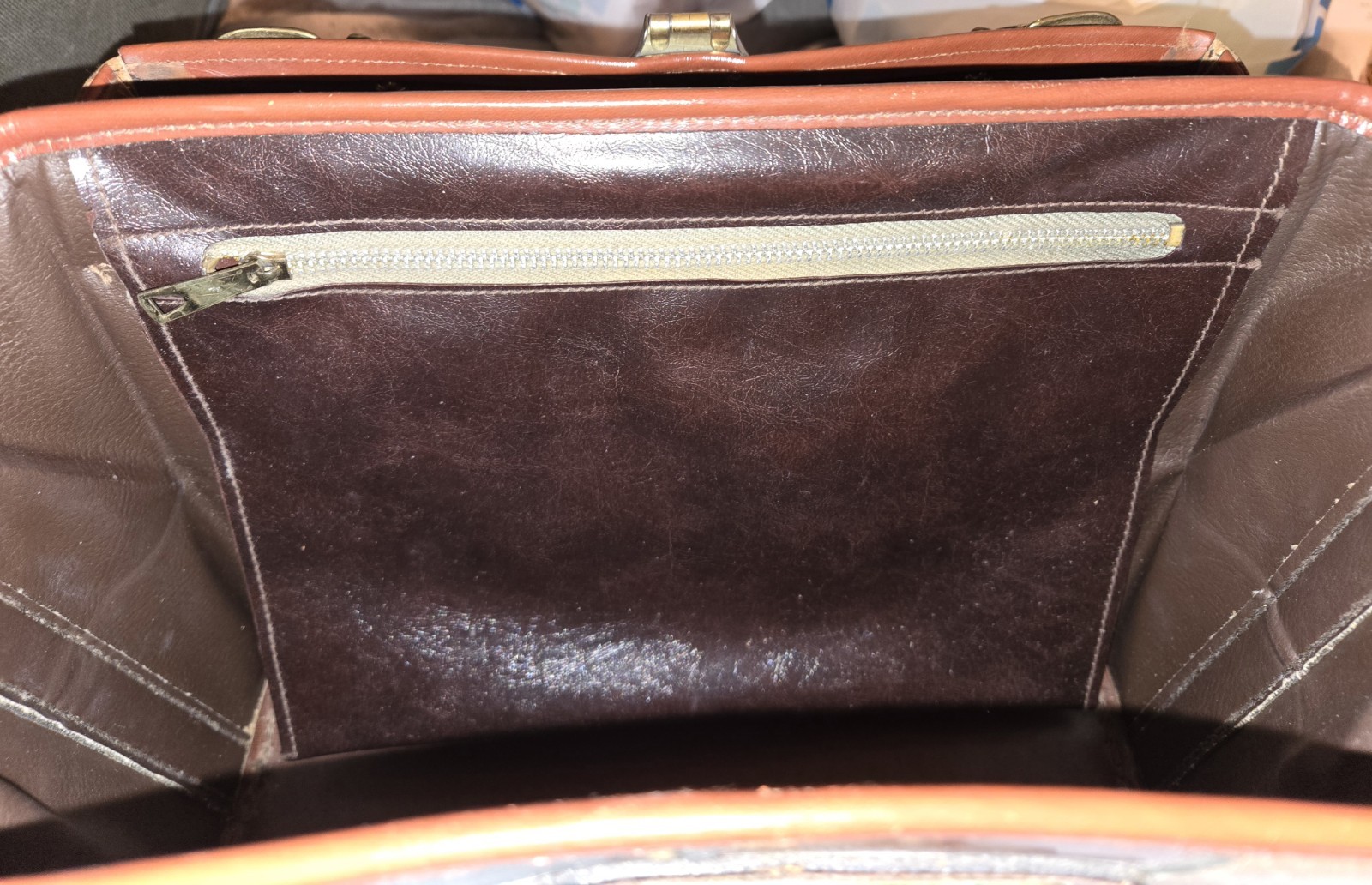 Vintage Leather Patchwork Handbag With Lock And K… - image 4