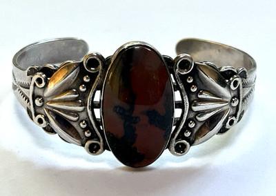 Vintage Maisel s Native American Sterling Silver Agate Cuff Bracelet 