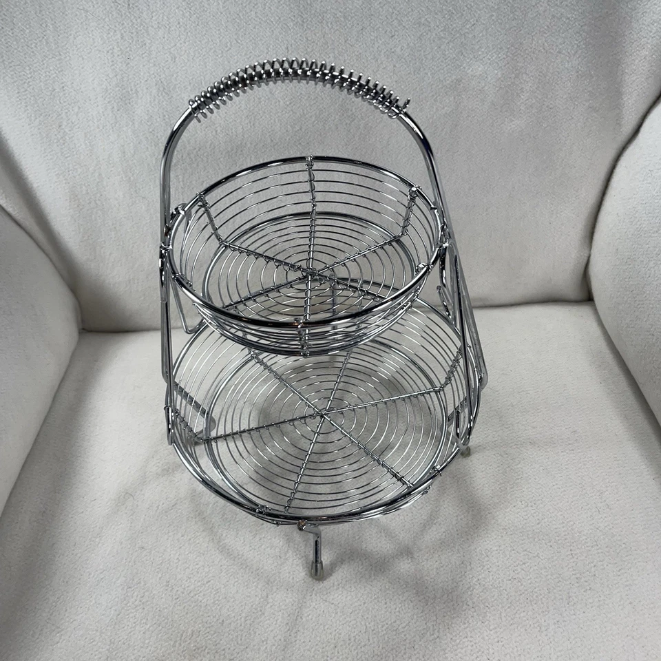 "Cestas de frutas de acero inoxidable de 2 niveles con mango de 12"" de alto" Foto 3 de 4