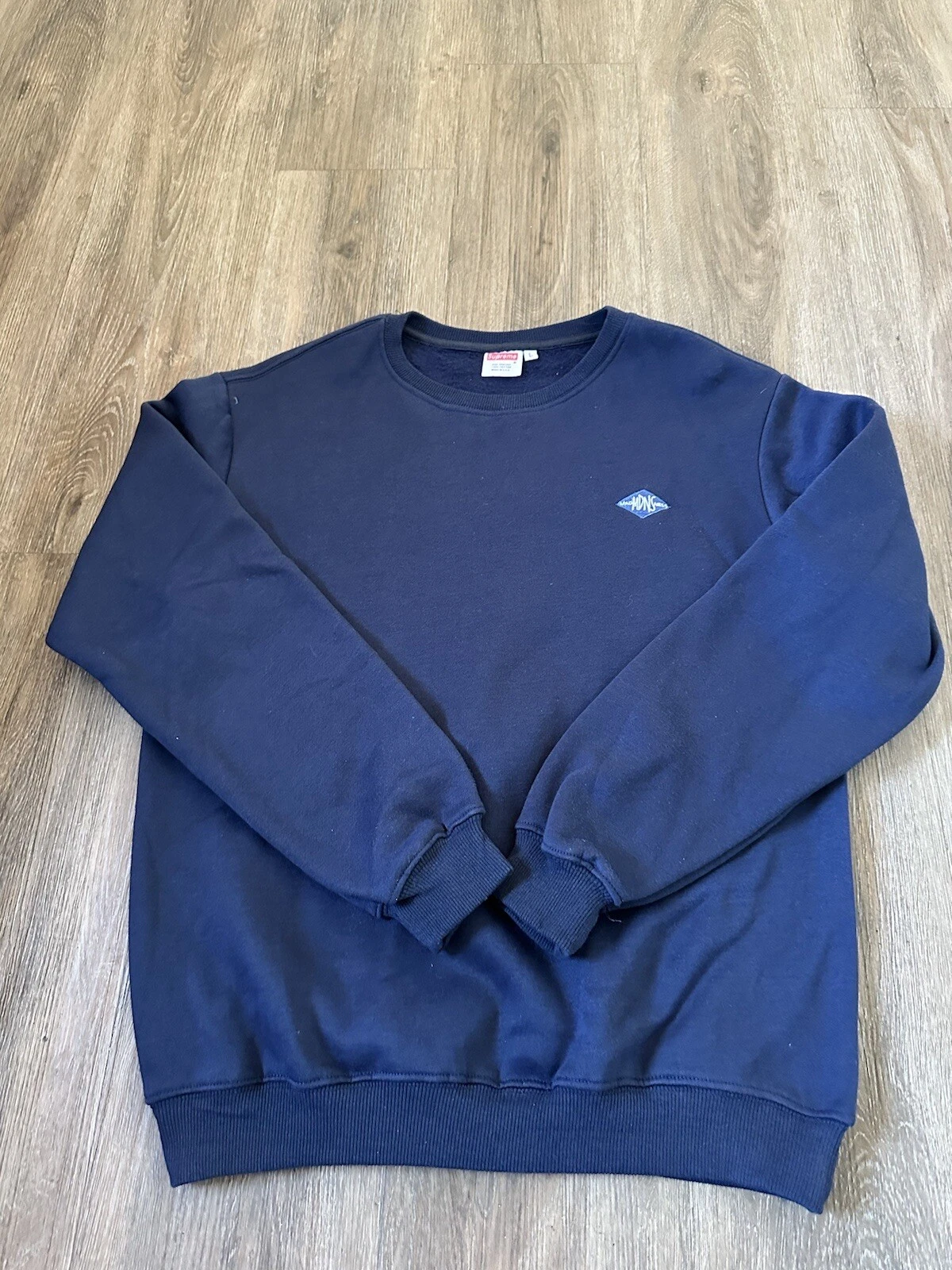 Sweat shirts Supreme Navy (mesures incluses) Grand