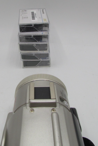 Samsung SCD80 MiniDV Camcorder bundle with Cords Remote Cassettes and Bag TESTED - Picture 20 of 24