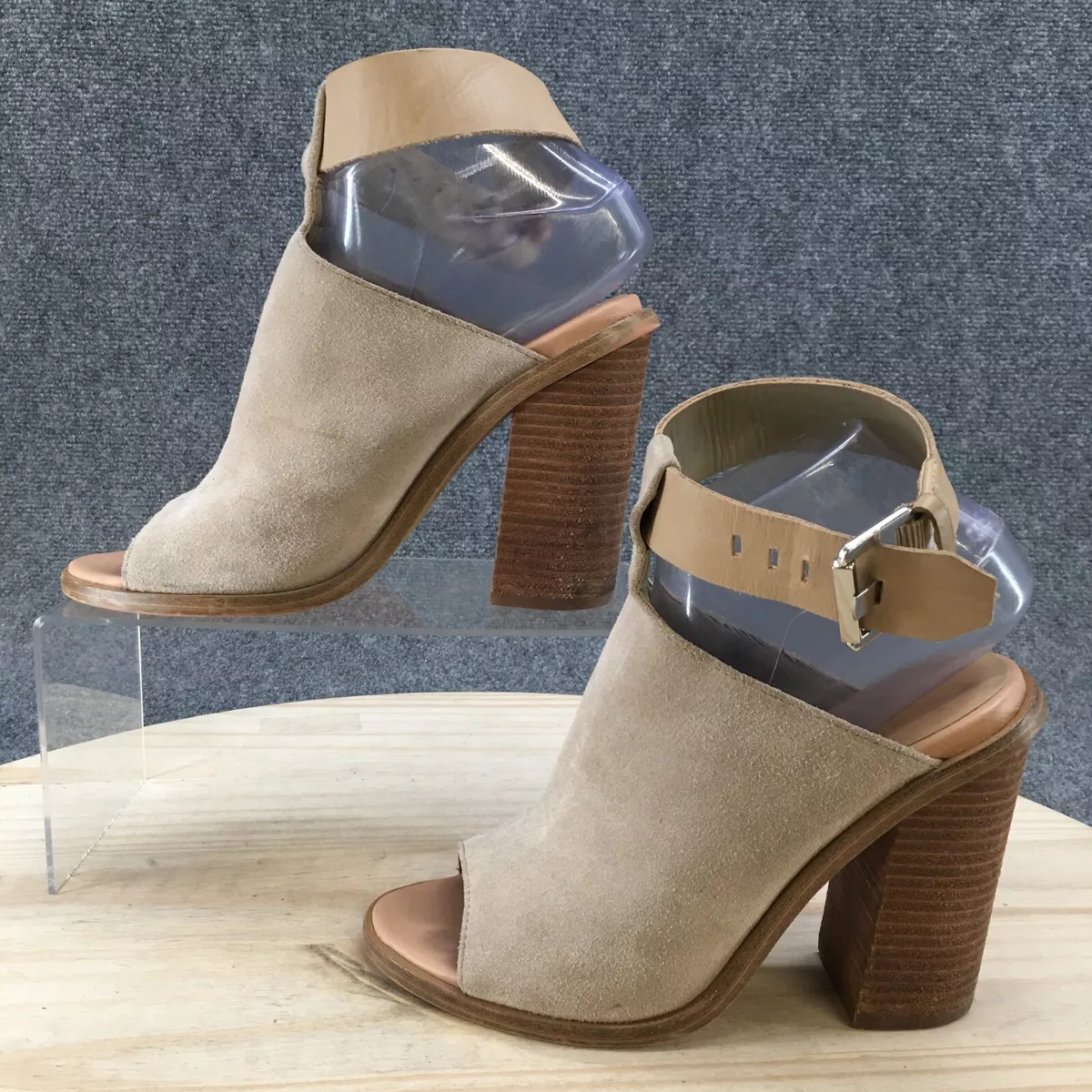 Marc Fisher Sandals Womens 7.5 M Vashi Ankle Strap Tan Suede Block