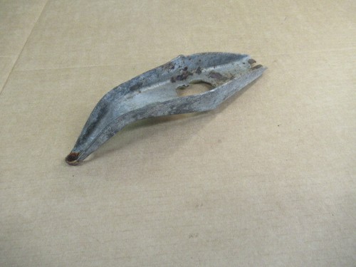 Ford Capri MK1 early 1600 clutch fork - Picture 3 of 5