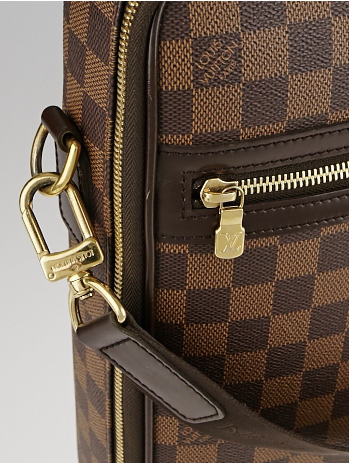 Authentic Louis Vuitton laptop bag International Shipping Included in