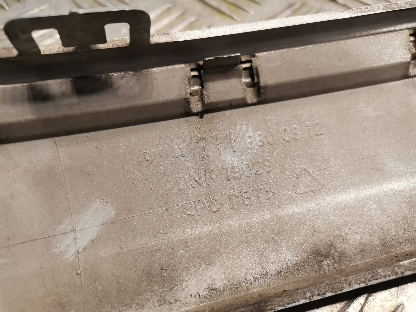 MERCEDES-BENZ E W211 Rear Left Bumper Molding 2118800312 | eBay 