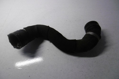 KÜHLERSCHLAUCH unten + BMW 1er E81 E82 E87 E88 118d 120d N47 + 7811923