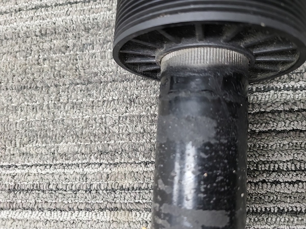 Proform 490GS Treadmill Front Roller (70)