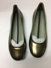 Pazitos Kids Girls Slip On Matallic Gold Euro Size 31 USA 13 1/2 A256ss