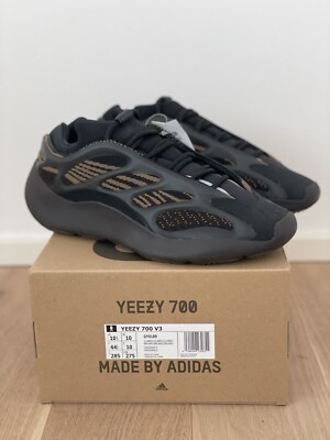Adidas Yeezy 700 V3 Clay Brown EUR 44 2/3 - US 10.5
