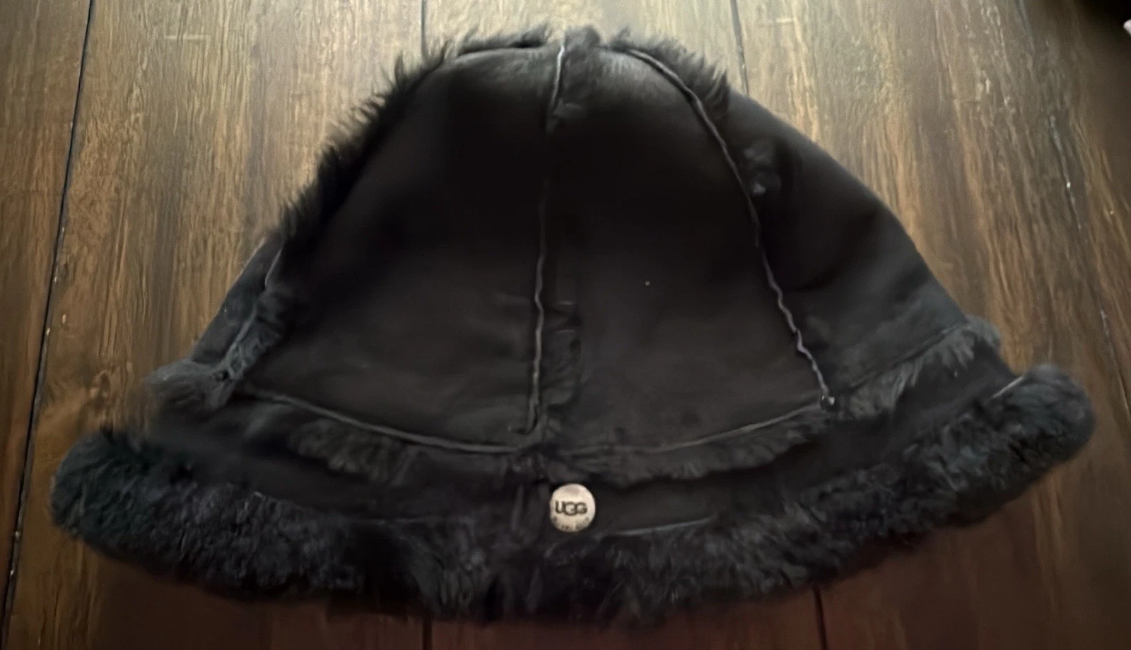 UGG Australia Shearling Sheepskin Black Fur Bucket Hat Womens One Size O/S