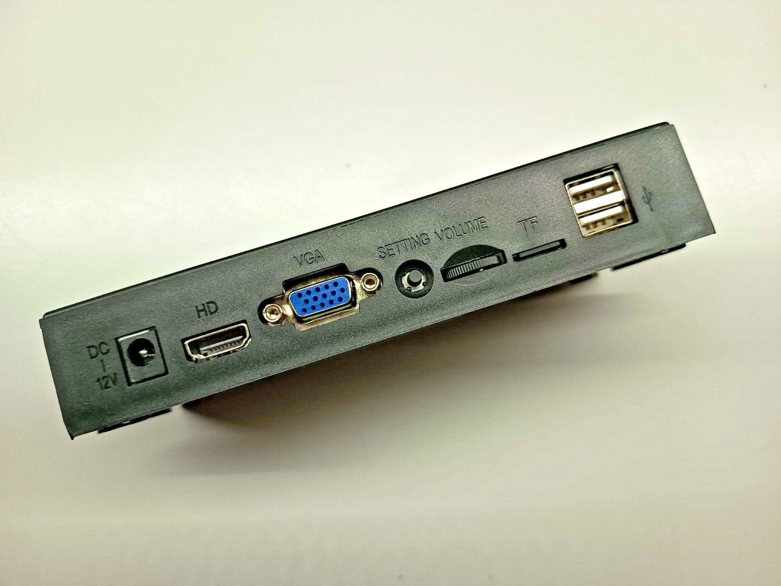 Pandora Box Saga DX 9800 Jeux avec Sortie HDMI 1080p et Carte microSD 32GB