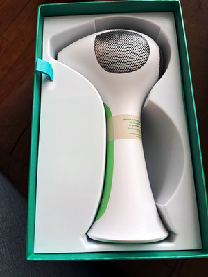 Tria Hair Removal Laser 4X Cordless Battery Laser Device for Face White/Green