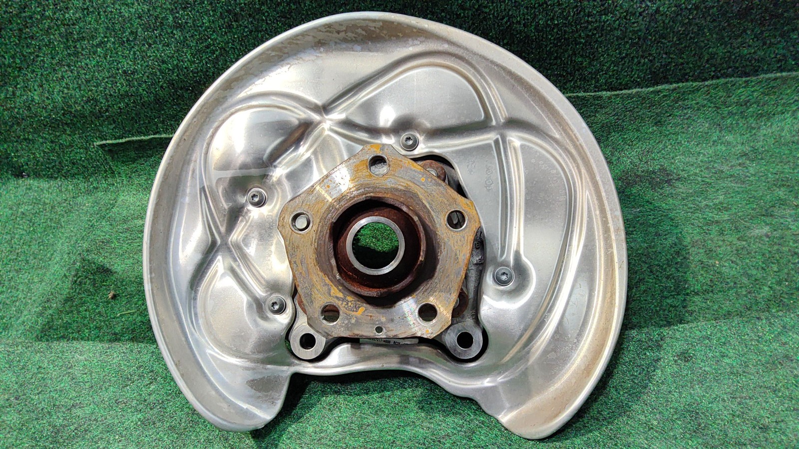 2020-2025 Audi Q5 Rear Left Wheel bearing housing 12K Mls OEM 80A505431G