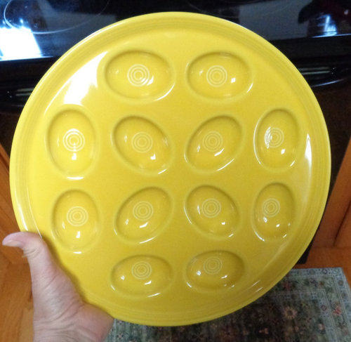 FIESTA WARE HLC USA Deviled Egg 13" Plate ~ SUNFLOWER YELLOW - Picture 7 of 8