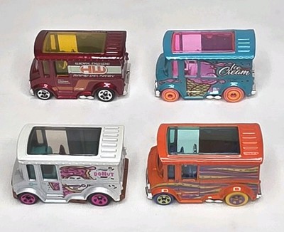 Hot Wheels Bread Box Ice Cream Truck Van Blue Donut 1:64 DIECAST White Delivery
