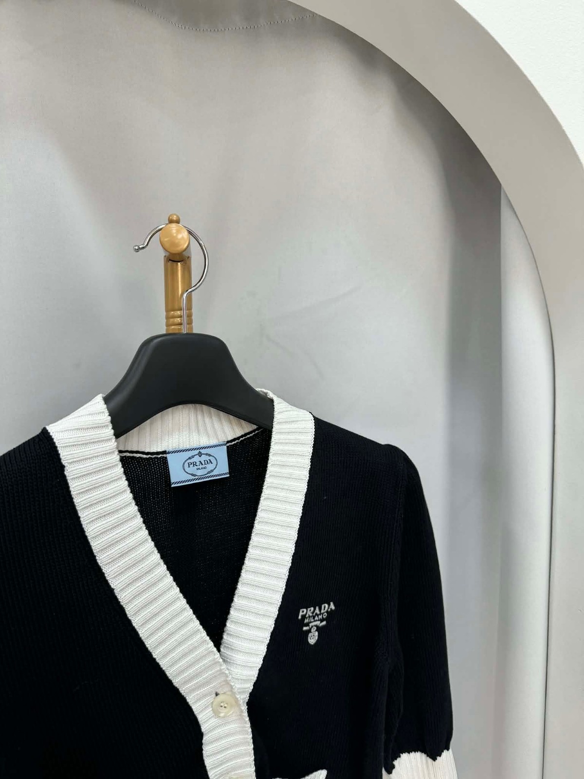 Prada Cotton Cropped Cardigan Size 38 152163071 thumbnail 2