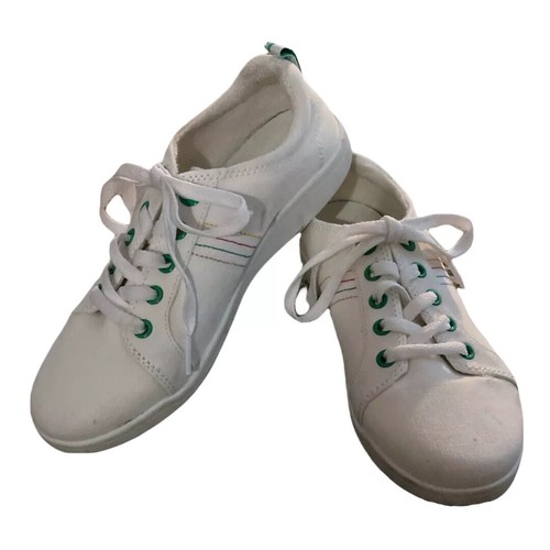 vionic beach sneakers