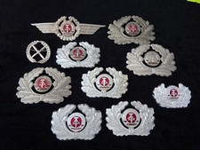10 Original VP NVA DDR Mützenabzeichen Schirmmützen-Abzeichen
