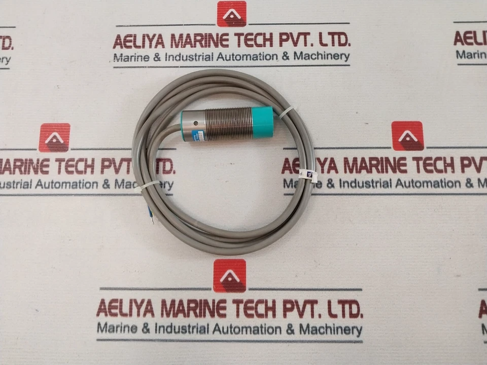 Pepperl+Fuchs NJ15-30GM-WS Limit Switch 14554S 500mA 452.31.00.222 - image 2 of 4