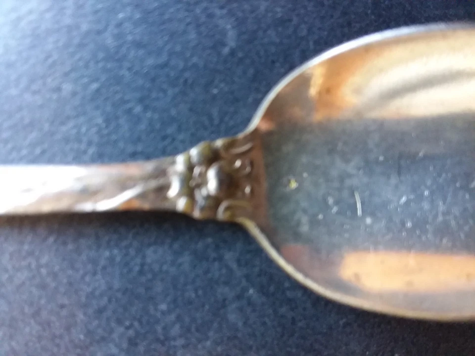 Lote de cucharas antiguas de plata esterlina Wm Rogers & Son AA, Gorham Demitasse, Whiting Foto 3 de 4