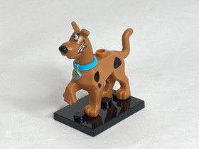 Lego Scooby-Doo with Chattering Teeth Pattern 21042pb01c02 Mystery Machine 75902