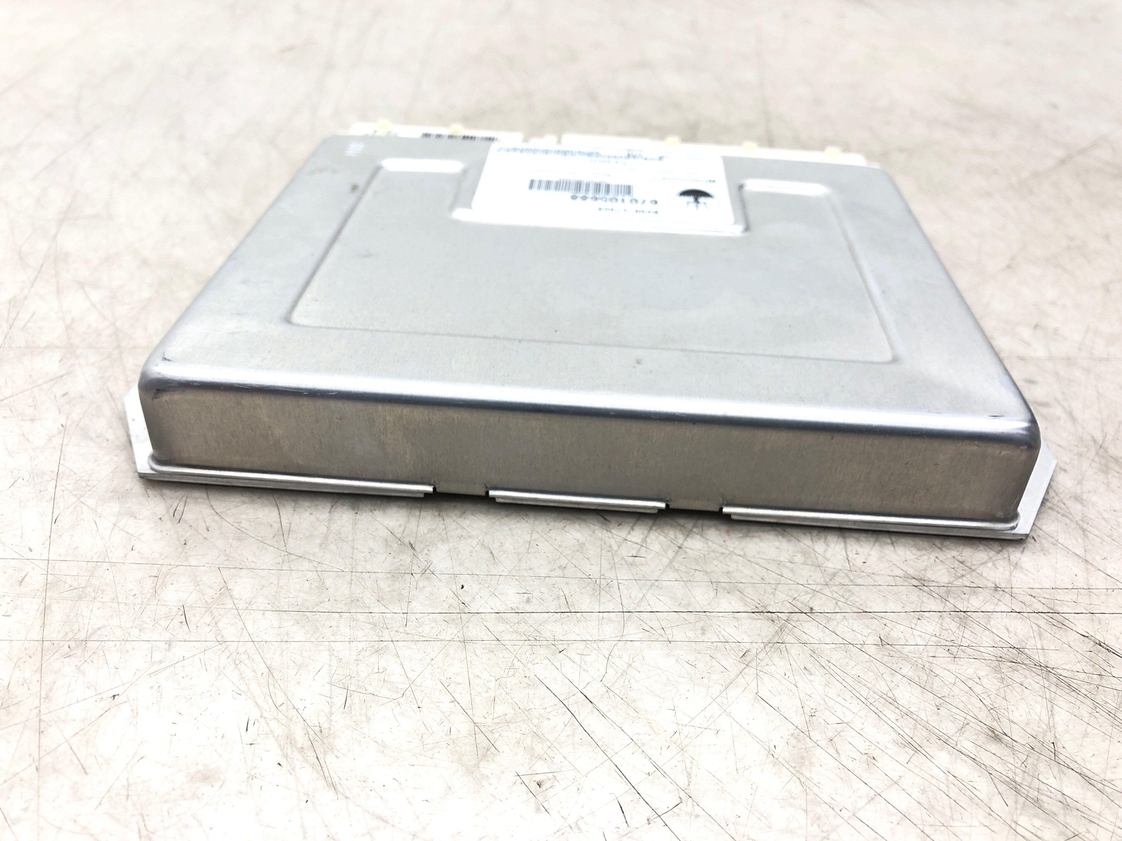 2017-2022 MASERATI LEVANTE SUSPENSION CONTROL MODULE 670105688 OEM