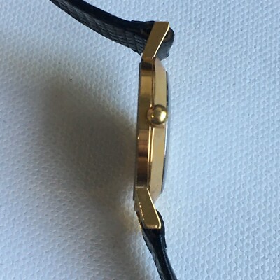 MOVADO 90 display picture 3