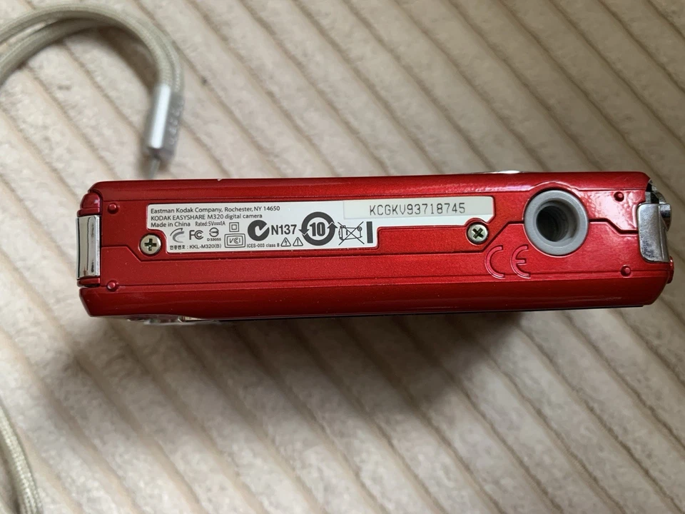 Kodak Easyshare M320 Digitalkamera rot (funktioniert) - Bild 4 von 4