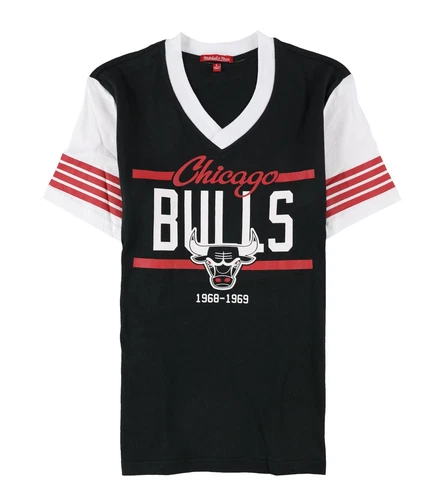 Mitchell & Ness Womens Chicago Bulls Graphic T-Shirt, Black, Large