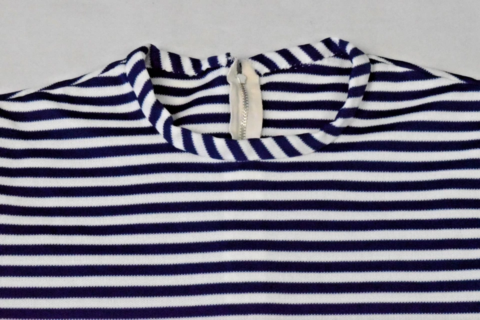 Vintage Shirt Size S/M 60s Navy Blue White Stripe Poly Pleated Sleeve Back Zip - Image 3 of 4
