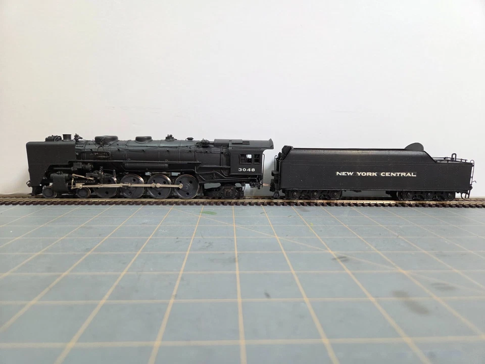 New York Central 4-8-2 Mohawk L-4b Class - HO Brass Locomotive - Key Imports - Image 2 of 4
