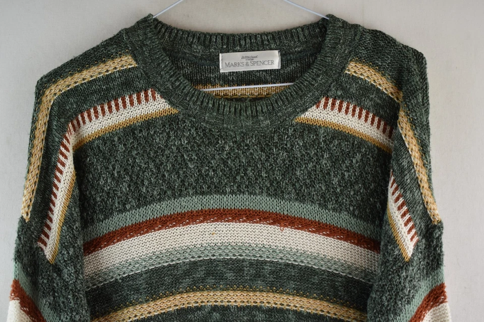 Marks & Spencer ST Michaels Mens Green knitted granny Jumper Size 44/46 Vintage - Image 2 of 4