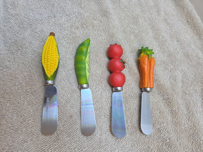 Set of 4- Cheese Spreaders - Vegetables, Corn, Peas, Carrots, and Tomatoes
