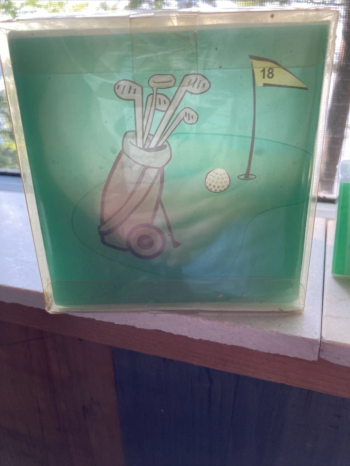 Citronella luminaire cube 2005 golf scene 4 x 4, 2 x 2  - Image 4 of 4