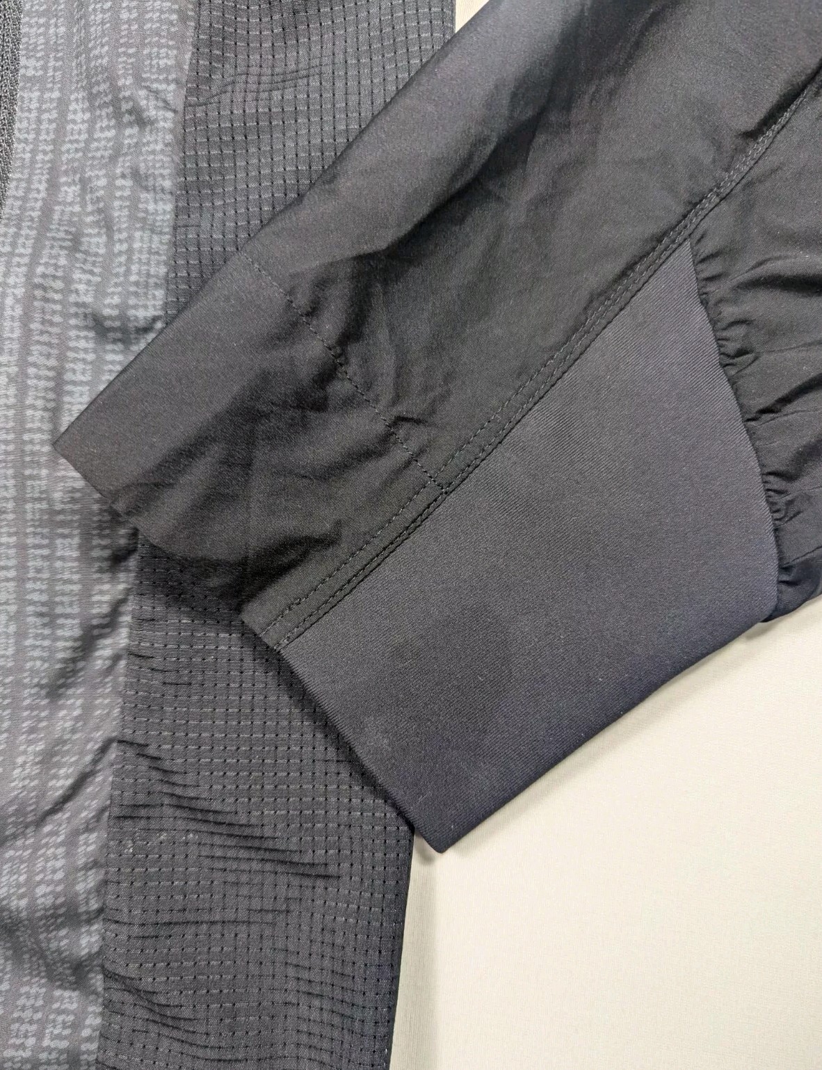 Lululemon Pack-It Lightweight Shell Jacket Ko Tex… - image 8