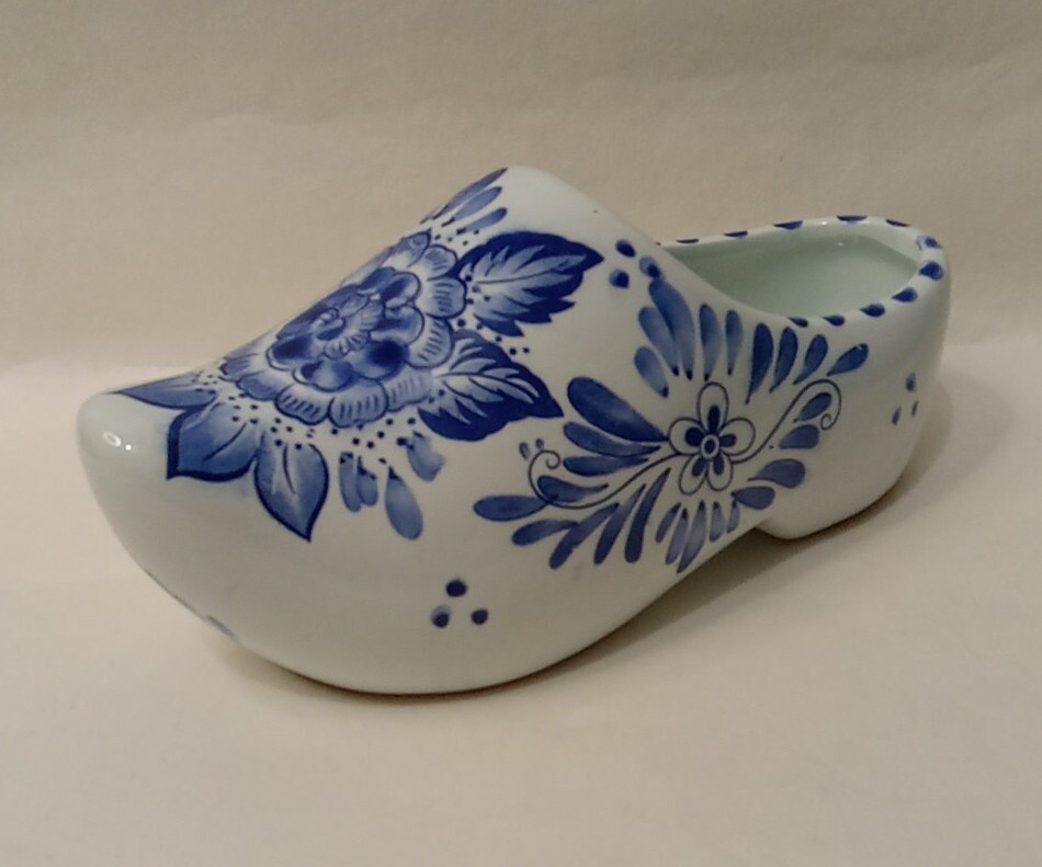 Delft Blue And White Dutch Clog Shoe Figurine