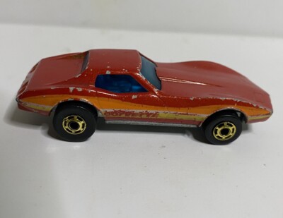 Vintage Hot Wheels Chevy Corvette Stingray 1980 Mattel Diecast Red Toy Car Gold