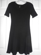 Forever 21 Size Small Light-Weight Sweater Dress Excellent Conditio