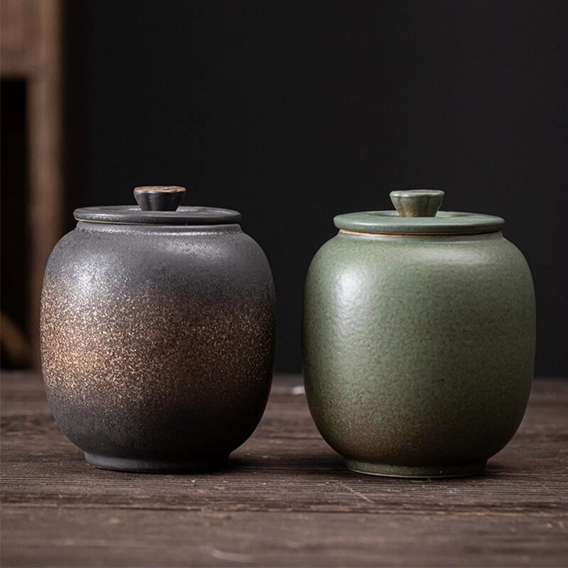 1pc 3.66" Japanese Style Gilt Iron Glaze Tea Canister Ceramic Jar Tea Canister
Opens in a new window