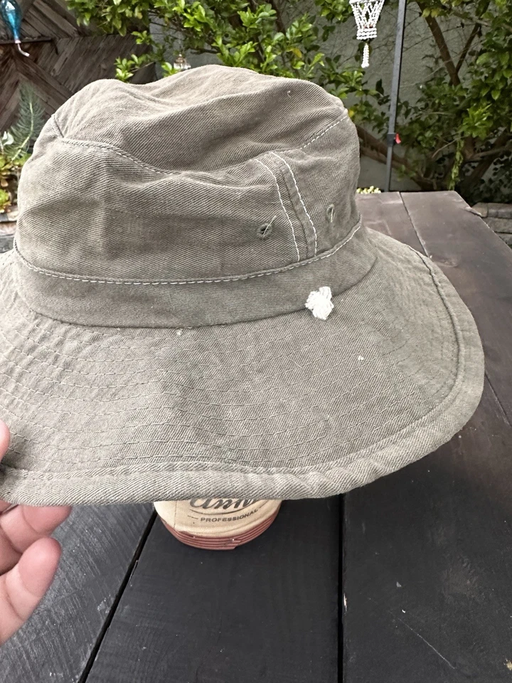 Sombrero Cubo de Surf Billabong Verde Ejército Desteñido por el Sol Años 90 De Colección Hecho en EE. UU. Foto 2 de 4